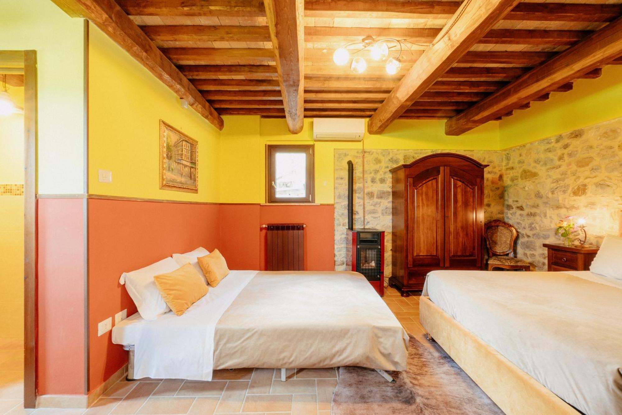 Casale Serena Fabro Exterior photo