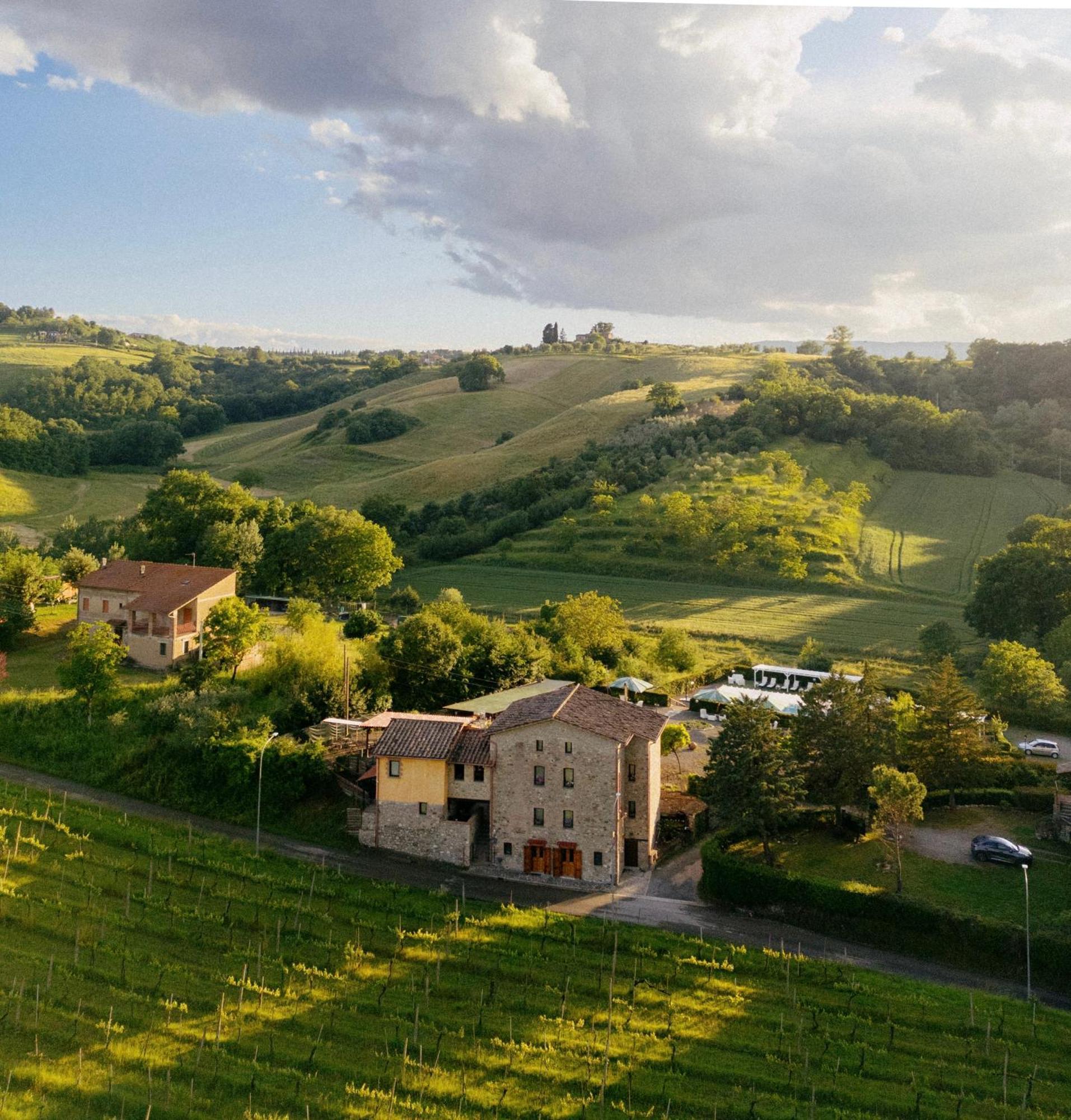 Casale Serena Fabro Exterior photo